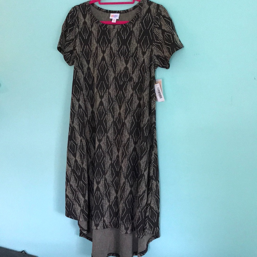 Xs small Lularoe Carly
